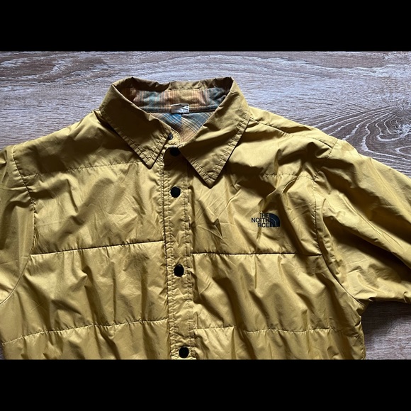 The North Face Flannel Lined reversible Down Jacket - Picture 2 of 7